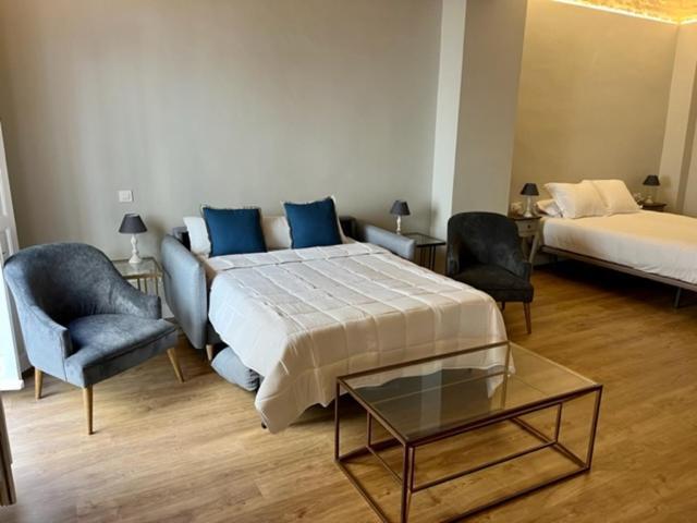 Ti1 Estiloso Loft 120M De La Catedral Tomas De Ibarra Street Sewilla Zewnętrze zdjęcie